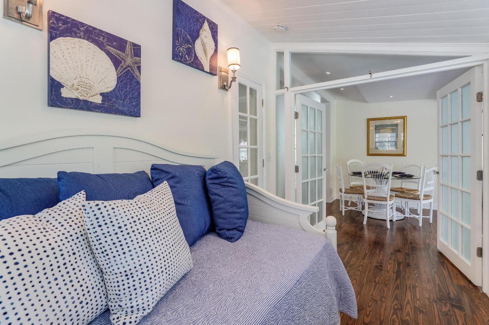 Вилла Seaside Manor Брадентон-Бич Экстерьер фото